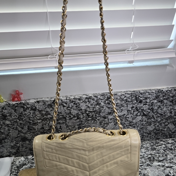 Chanel Quilted Lambskin Flap Bag - Picture 8 of 11